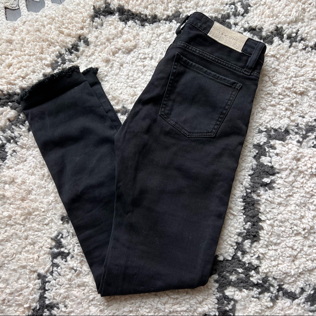Iro Distressed Skinny Jean Black Wash